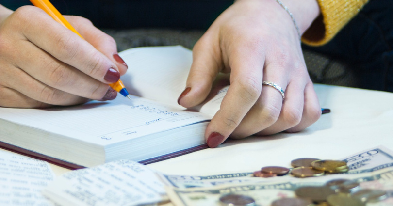 Czy komornik może zająć konto firmowe za prywatne długi?