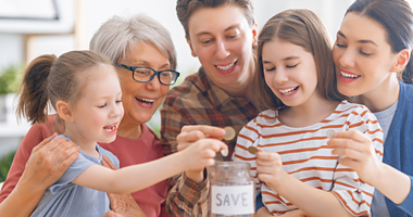 Wspólny budżet na domowe wydatki – jak zaangażować nastolatka w planowanie finansów rodziny?